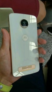 moto-z-play-techpress.vn-3